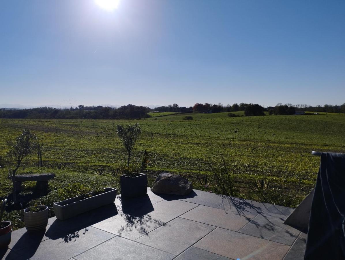 Appartement, Vue Sur Les Pyrenees Pouillon Exterior foto